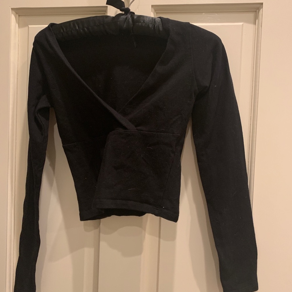 Brandy Melville crosses top!